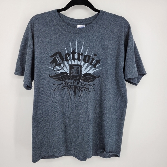 Detroit Rock City Grey Gildan Graphic Music Tee. Size Large! - Picture 3 of 8